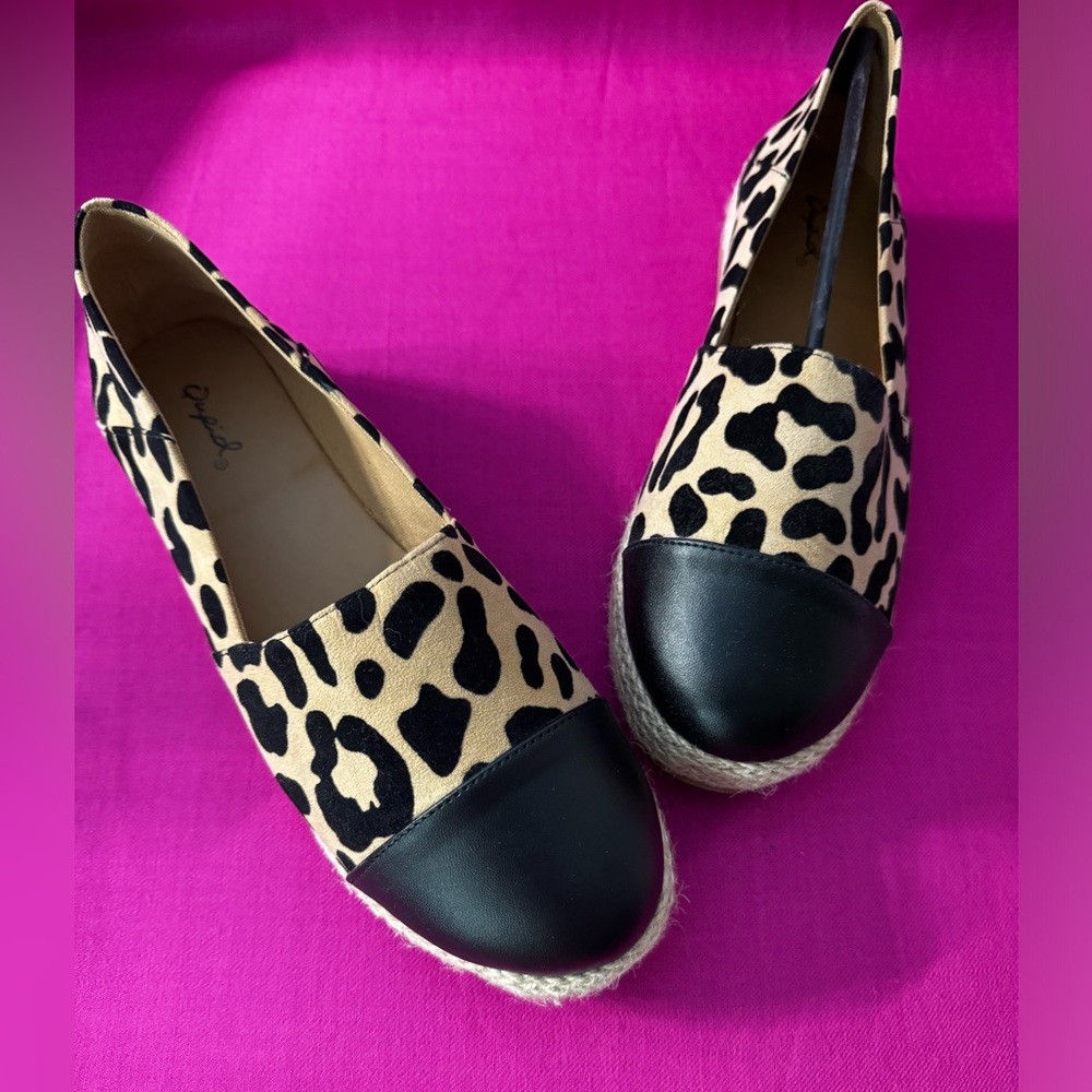 Beautiful shoes -BY: Qupid SUPER CUTE  | Women’s Leopard Print Shoes - size 9